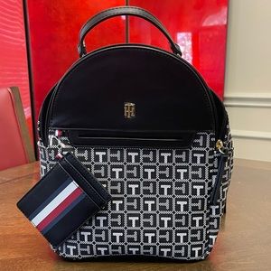 Tommy Hilfiger backpack/purse